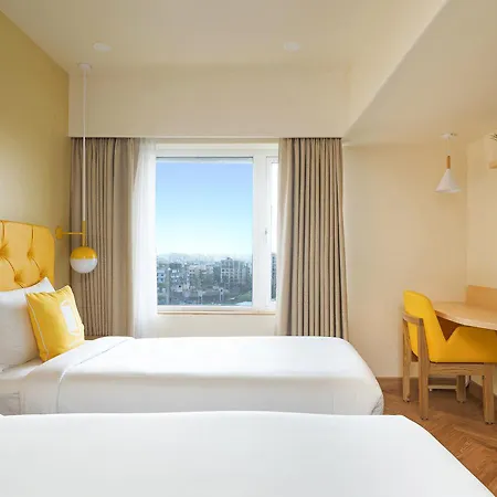 Bloom Hub L Weh Andheri 4*