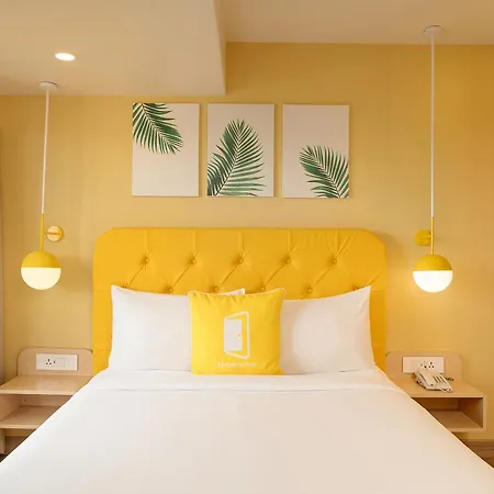 Bloom Hub L Weh Andheri Mumbai