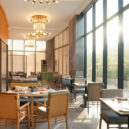 Hilton Garden International Airport 4* Mumbai