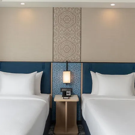 Hilton Garden International Airport Hotel