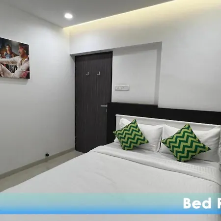 Apartment 2br Theme In Chembur *