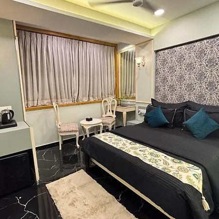 Al Saudia Hotel Mumbai