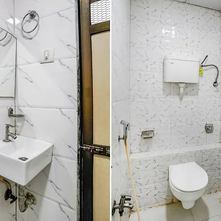 Hotel Glitz United-boomerang & Powai Iit 3*