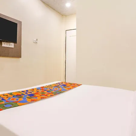 Glitz United-boomerang & Powai Iit Mumbai