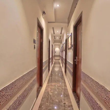 Meriton Buisness International Airport T-2 Hotel Mumbai