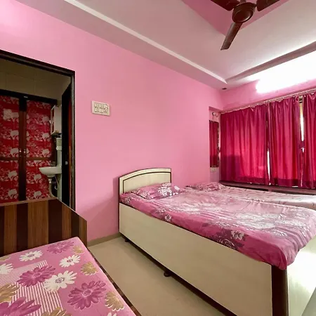 Bed & Breakfast Sk Only For Females