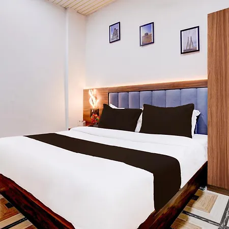 Super O Ananta Hotel 3*