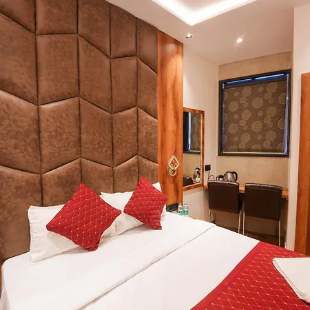 Palace Hotel Mumbai