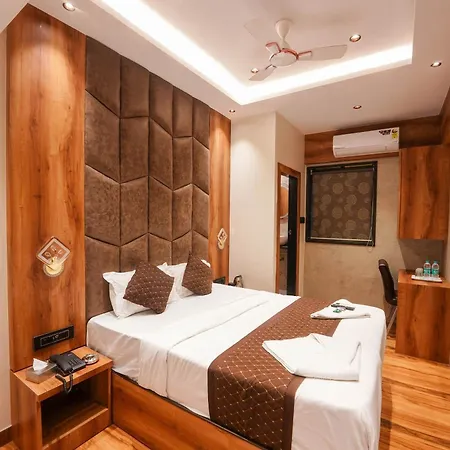 Palace Hotel 2*