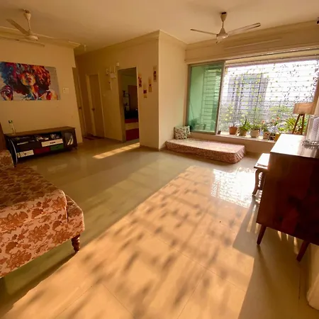 Homestay Sunny Pink With Balcony, Andheri Hotspot Mumbai