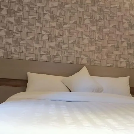 Hotel Eastern Plaza 2*