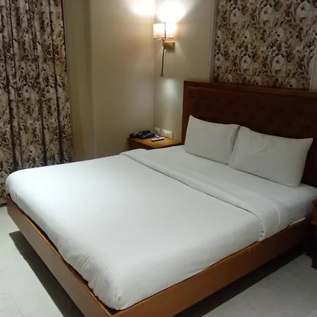 Shelter Suites 3* Mumbai