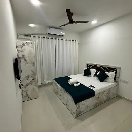 Atithi Homes Luxe Kandivali Apartment