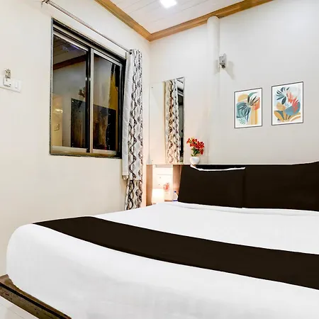 Collection O Airport Metro Andheri East Hotel