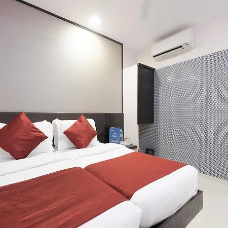 Oyo 1088 Golden Sagar Mumbai