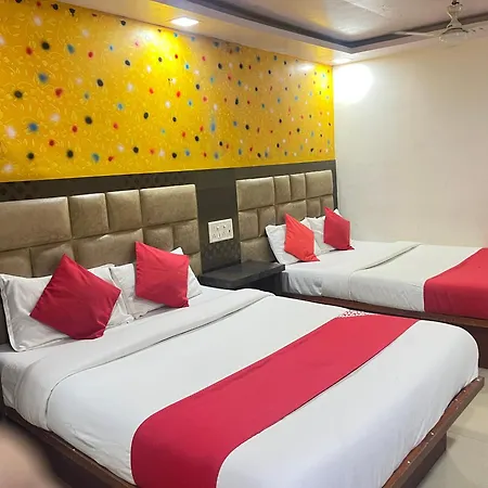 Sai Leela Residency Hotel *