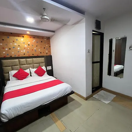 Hotel Sai Leela Residency