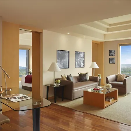 Grand Hyatt And Residences Hotel 5*