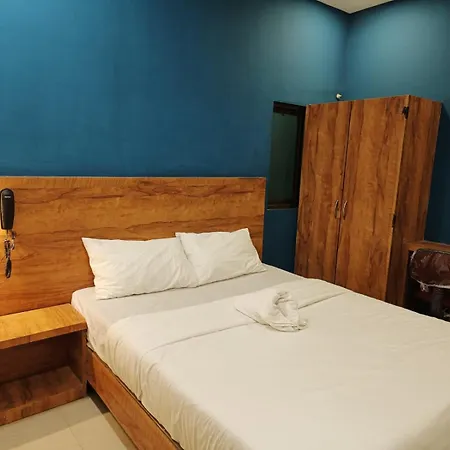 Guest house West Side *