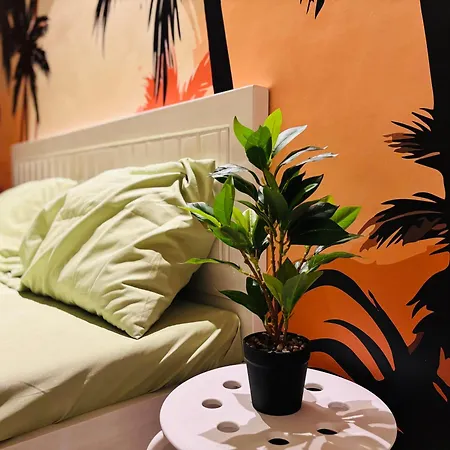 Jaldi Jaldi Homes Apartment *