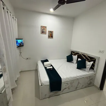 Apartment Atithi Homes Luxe Kandivali Mumbai