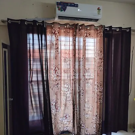 Khushi House Apartment *