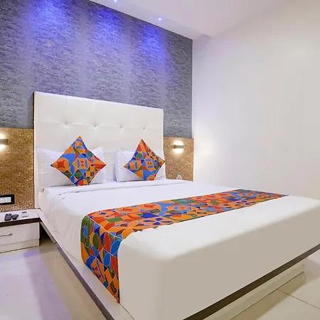 Fabhotel Golden Star 3*