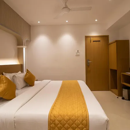 Hotel Malad Opposite Malad Railway Station