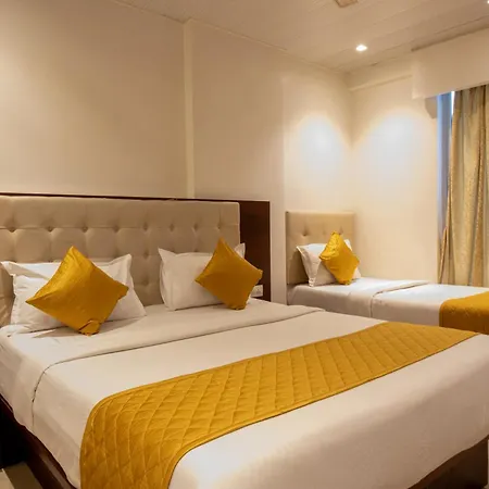 Malad Opposite Malad Railway Station Hotel Mumbai