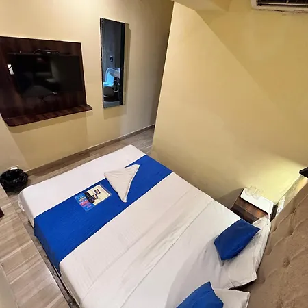 Signature 3*