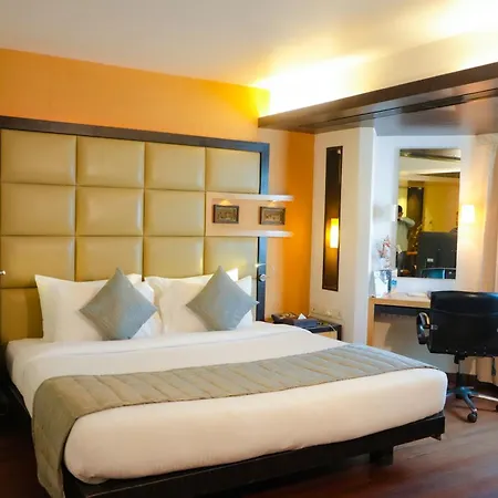 Ramee Guestline Juhu Hotel