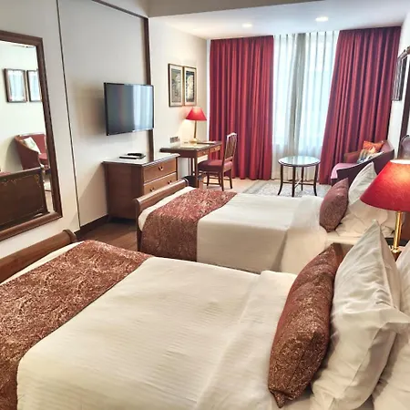 The Ambassador, Marine Drive, Hotel