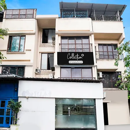 Collection O Andheri Near Airport Formerly We Hotel 4*