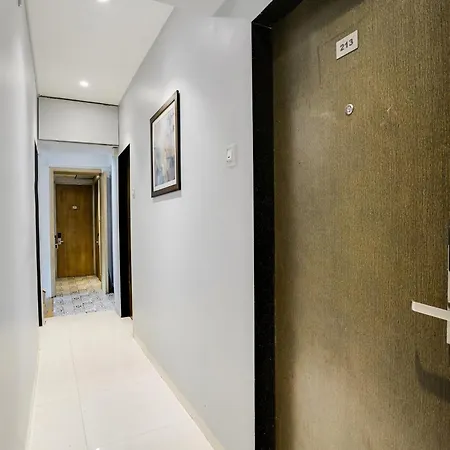 Collection O Andheri Near Airport Formerly We