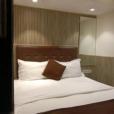 Hotel Kalpana Residency - A Family 2*
