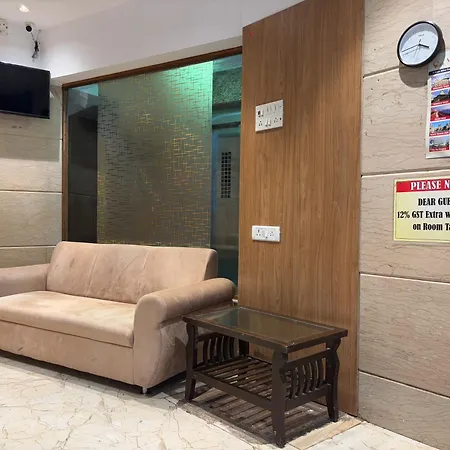 Hotel Crystal Palace Near Us Consulate Bandra Kurla Complex Mumbai Near Mumbai Airport Mumbai Mumbai