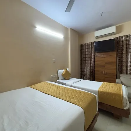 Crystal Palace Near Us Consulate Bandra Kurla Complex Mumbai Near Mumbai Airport Mumbai Hotel 3*