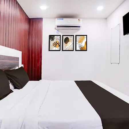 O Versova Metro Station Hotel Mumbai