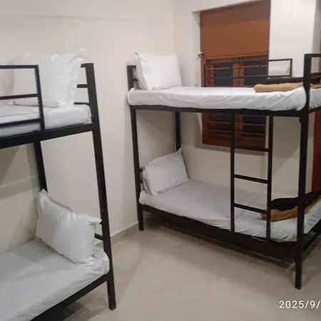 Guest house Galaxy Executive & Ac *