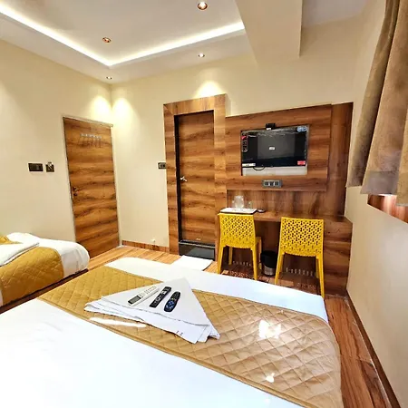 Imperial Hotel 3*