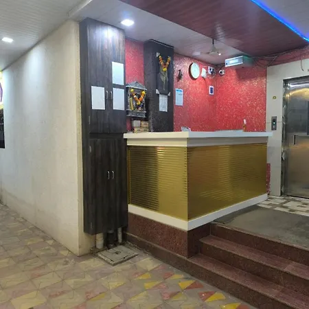 Guest house Om Sai Residency