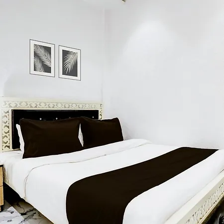 O Khar East Near Railway Station Mumbai