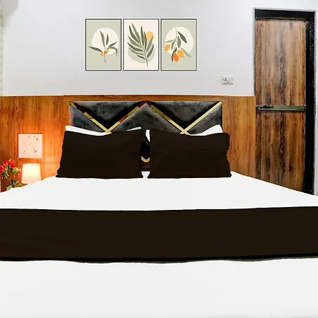 O Radha Palace Hotel