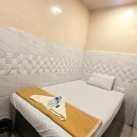 Hotel Firdous 3*
