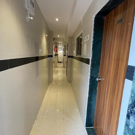 Guest house Angels Inn-sahar Road *