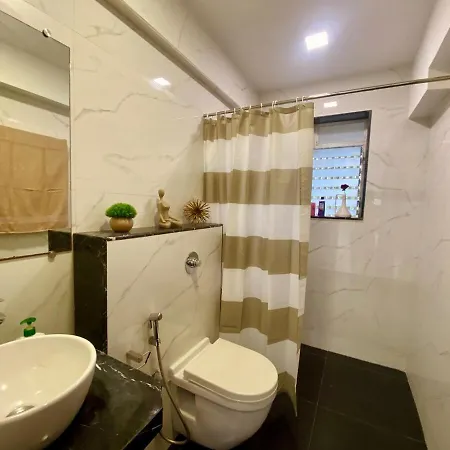Modern 2bed Bandra Areaparkingunit 2 Mumbai