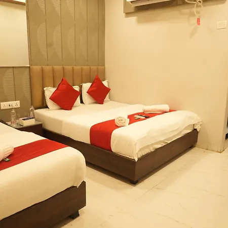 Vaithi Residency - Andheri West Hotel