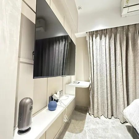 Homestay Private Ensuite In Modern Mumbai