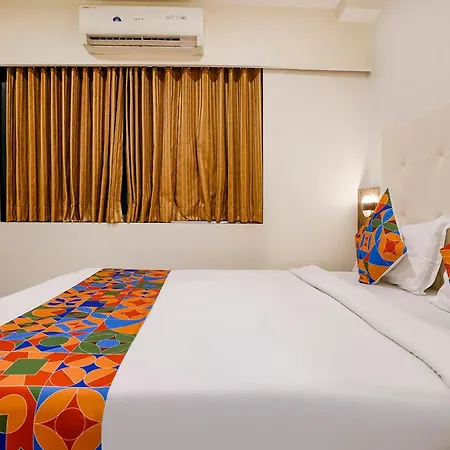 Fabhotel Golden Star 3*