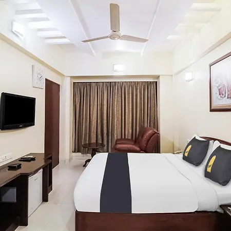 Hotel Townhouse Oak Shubhangan Near Juhu Mumbai